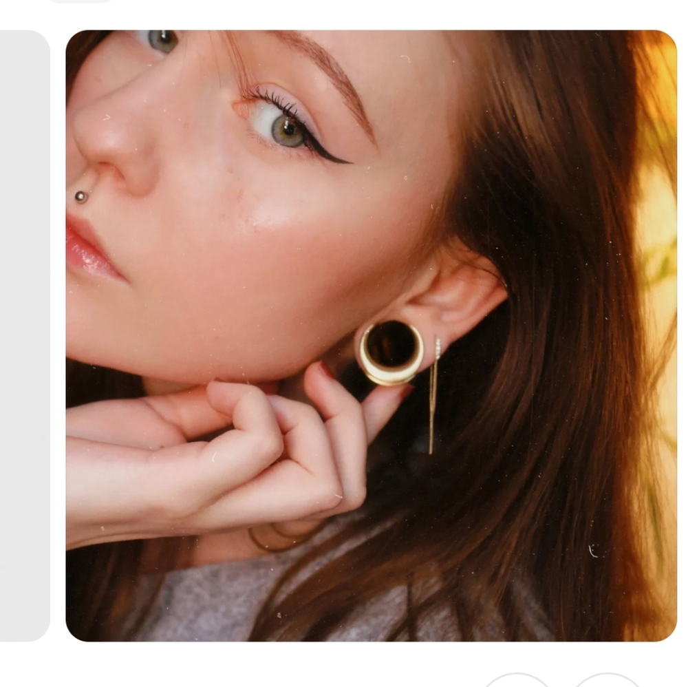 Elegant Silver Hoop Earrings - Picture 2 of 4